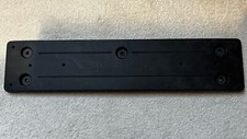 Original BMW 1er Serie F20 F21 LCI Stoßstange Nummernschild Halter vorn
