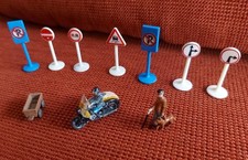 10 Siku Plastik Konvolut V411