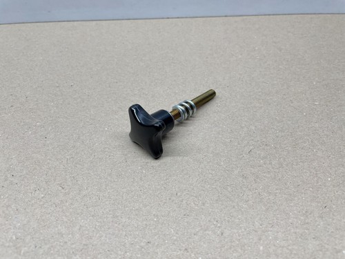 Fairing screw cross handle