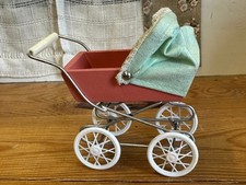 (RB)5025-5689, Alter Puppenhaus-Kinderwagen, Spielzeug