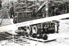 NVA-Foto Oldtimer DDR I-Bataillon Potsdam LKW Kamas Pritsche mit Heckkran