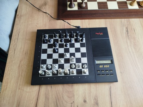 Chess computer mephisto berlin - computer,