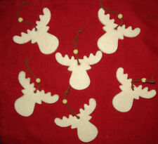 6 FILZ ANHÄNGER ELCH KOPF RENTIER CHRISTBAUMSCHMUCK WEIß FÜR BAUM ODER GESCHENK