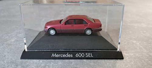 B37 herpa vitrine - b37,