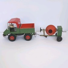 Steiff Unimog 411 im