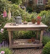 PFLANZTISCH GARTENTISCH CAFES