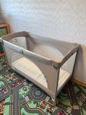 Joie Allura 120 Reisebett inkl. Matratze Babybett Laufstall Kinderreisebett