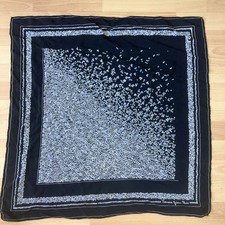 Seidentuch Francoise Guérin Parise 100%Seide 71x71cm Rolliert Schwarz Weiß Vinta