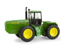 John Deere 8760 4WD Traktor Modell von Ertl 1:32