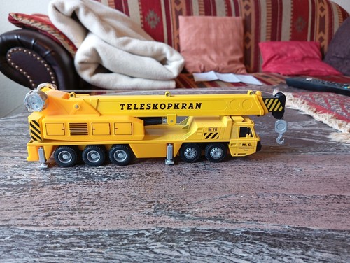 Teleskopkran