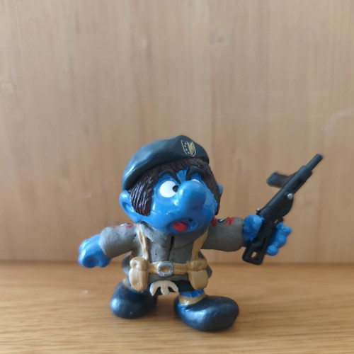 Schlumpf soldat kommando mit - soldat,