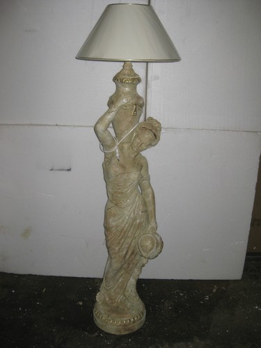 Barock figur stehlampe diana - ",
