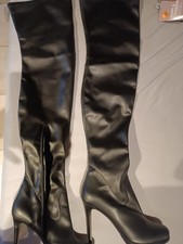 Italienische Overknee Stiefel