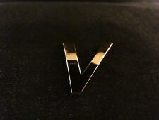 24 Karat vergoldet Buchstabe "V" Styling Aufkleber Auto Logo Emblem Kursiv