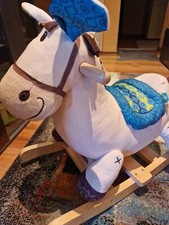 Süsses Schaukelpferd