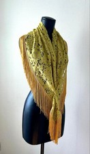 Mustard Flower Lace Mantón