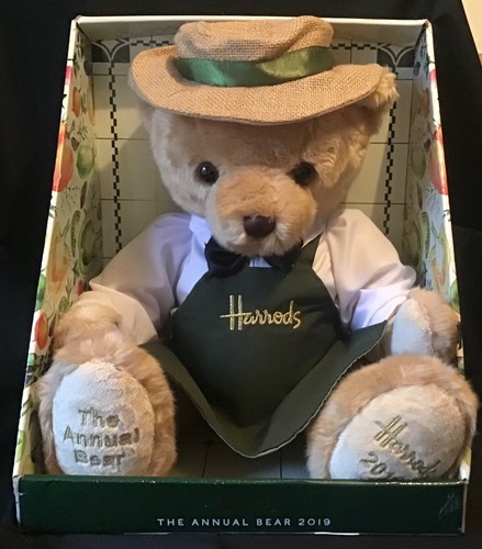 Harrods annual bear 2019 - harrods,