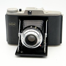 Adox Golf mit Adoxar 75mm F6.3 red V Pronto 6x6 Rollfilmkamera - Fotofachhändler