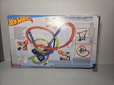 Hot Wheels Track Spiral Speed Crash (Verpackungsschaden) - kein Auto dabei