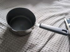 COOKS ESSENTIALS Edelstahl Milchtopf  Kochtopf beschichtet 0,9 Liter