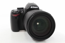 Nikon D3000 18-105mm VR Kit