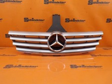 Kühlergrill A20388901 MERCEDES-BENZ C-KLASSE (W203) C 220 CDI