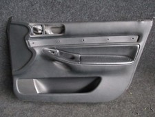 Türverkleidung vorne rechts