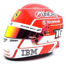 Helm von Charles Leclerc
