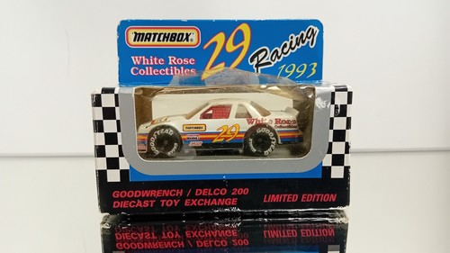 Matchbox delco 200 chevrolet - 200,