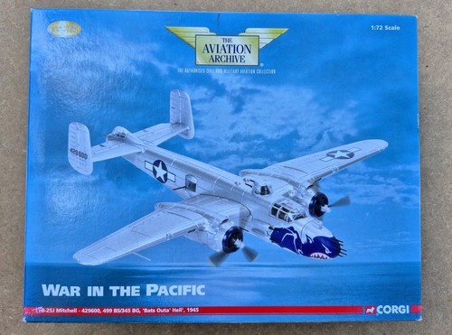 Corgi mitchell bats outa - b-25, 'bats