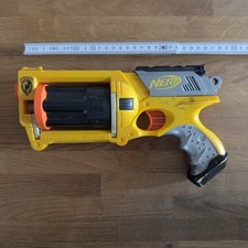 Nerf N-Strike Maverick REV-6