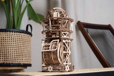 UGEARS Tourbillon-Tischuhr