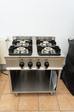 Gasherd 4 Brenner mit offenem Unterbau, Modell E7/KUPG4BA