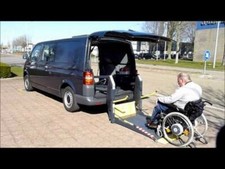 ROLLSTUHLLIFT oder LADELIFT