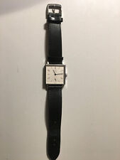 Nomos GlashütteTetra Siemens Damenuhr Edelstahl Handaufzug schwarz. Lederarmband
