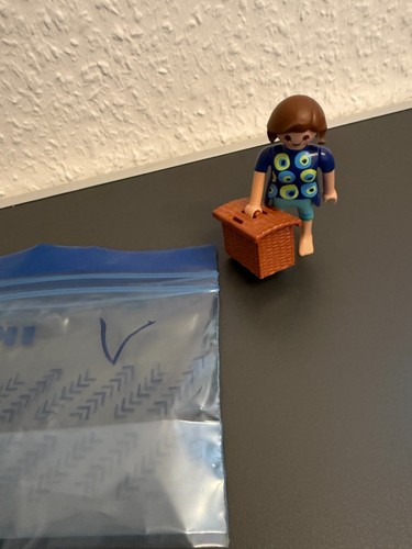 Playmobil figur frau mädchen - ,