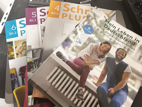 Schritte plus neu 6 - 4,,