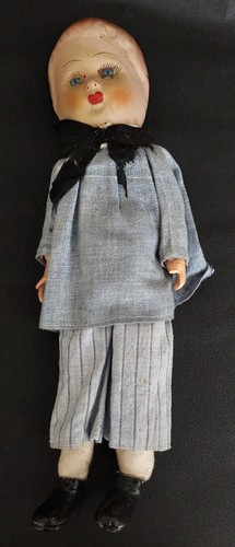 Antike puppe aus komposit - puppe,