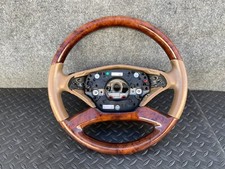 Vorderes Holzlenkrad