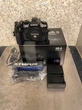 Olympus OM-D E-M1 Mark II 20MP Systemkamera - Schwarz (V207060BE000)