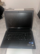 Laptop  Medion Akoya P6635