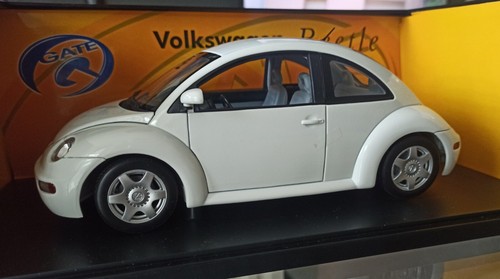 Volkswagen beetle weiss gate - beetle,