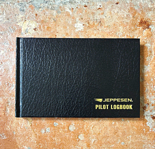 Jeppesen pilot logbook - pilot, /