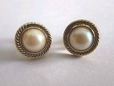 Vintage Ohrclips Perle-Faux