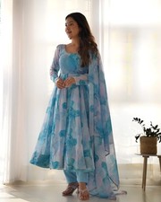 Salwar Kameez Pakistaner
