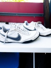 Nike T-Lite XI | Größe 42.5 | Weiß/Schwarz | 454543-102