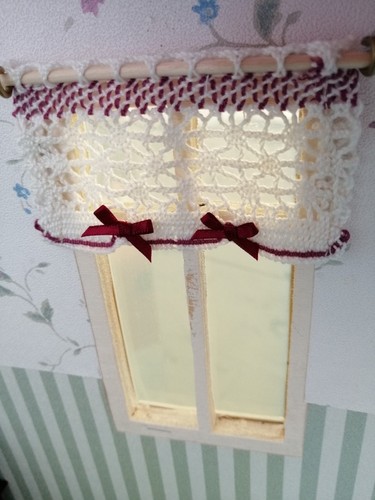 Gardine creme bordeaux - , gardine,creme-bordeaux