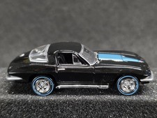 Auto World Toys R Us Gallery