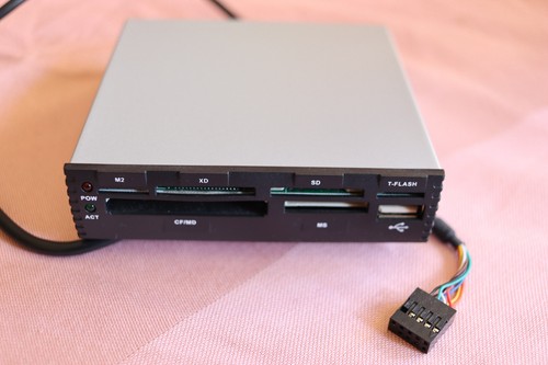 Multi card reader - card, schwarz