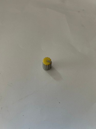 Behringer eurodesk knob yellow - eurodesk,